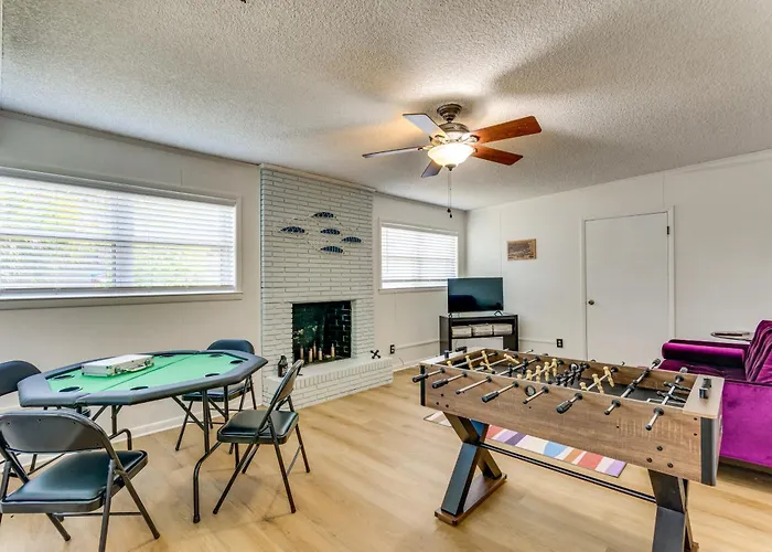 Near Perdido Key & Navy Museum - Family Game Holiday home Pensacola